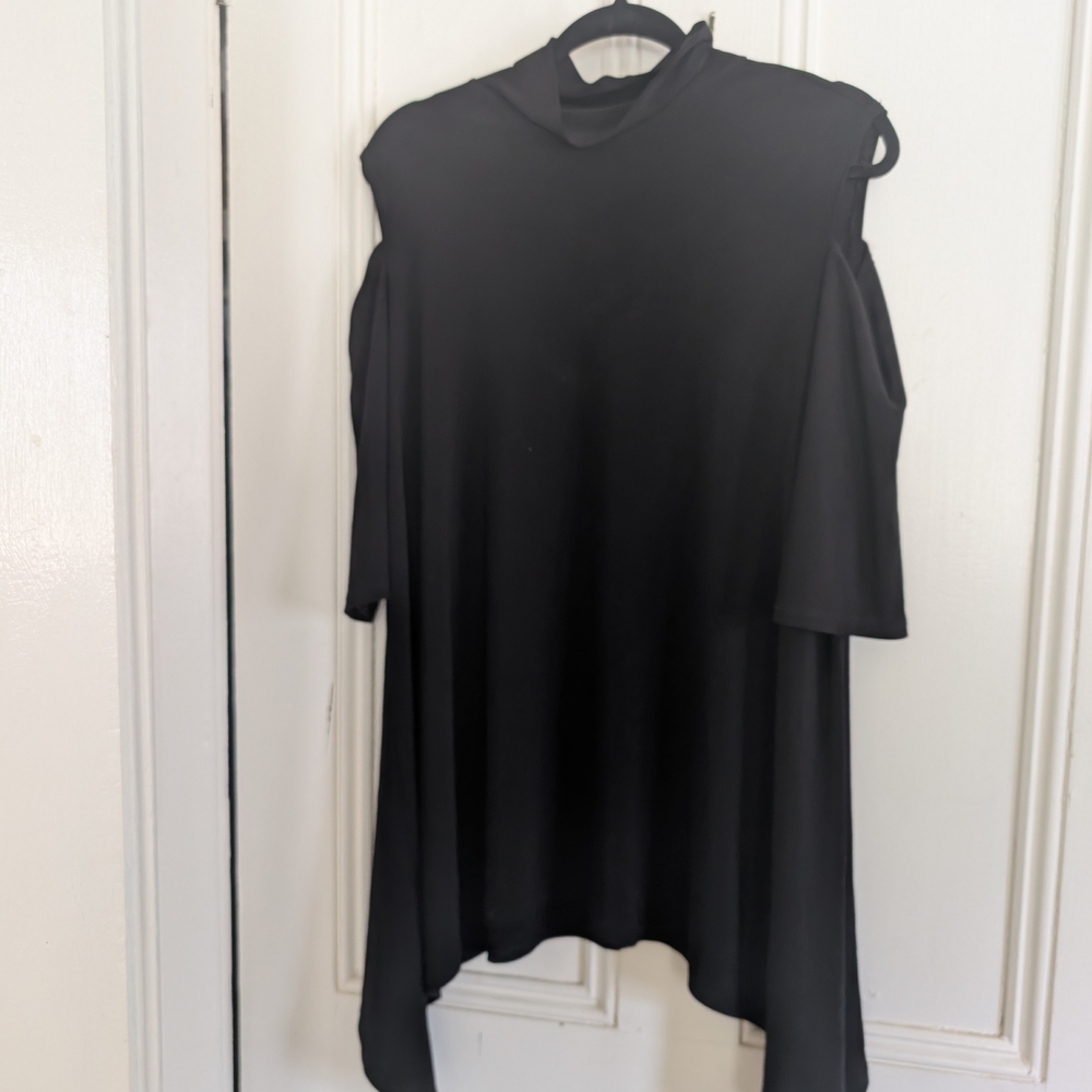 Joseph Ribkoff Shirt With Peek A Boo Shoulders Sz 16